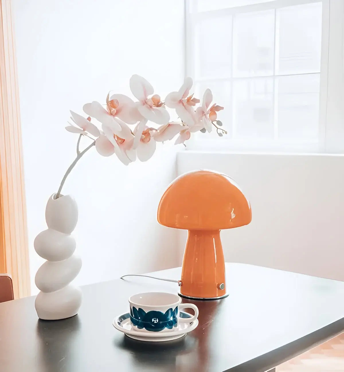 Lampe LED Champignon Scandinave - Élégance et Chaleur pour Votre Intérieur