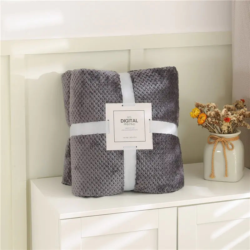 DouceHiver - Plaid Douillet en Flanelle pour Lit d'Hiver