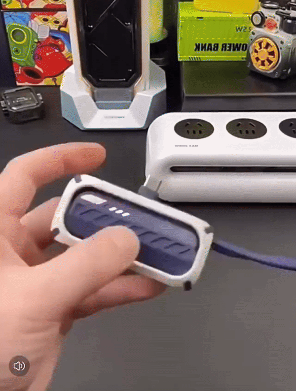 CompactCharge – Powerbank Portable Élégante pour Voyager