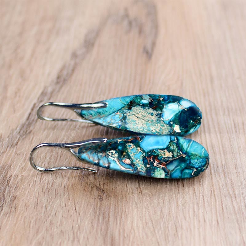 Boucles d'oreilles élégantes en forme de goutte avec pierre impériale - Collection Amara