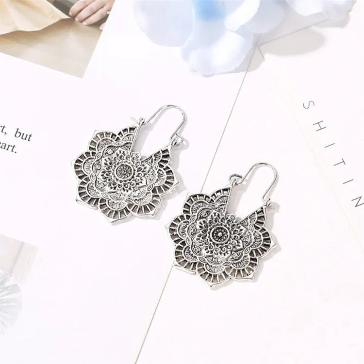Boucles d'oreilles Mandala Isolde Élégantes en Or et Argent