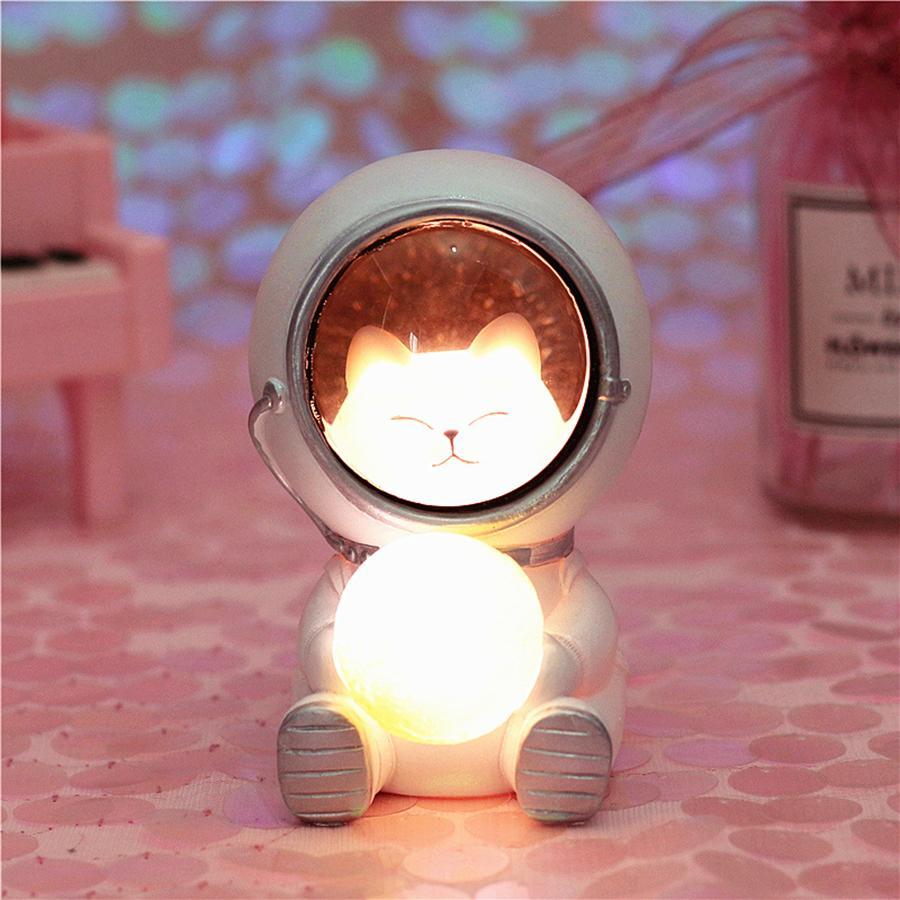 Lampe pour animaux de compagnie astronaute