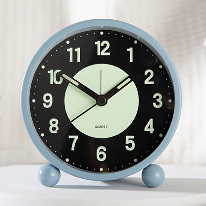 EleganceMetal Horloge – Réveil en Métal Élégant avec Lampe de Nuit