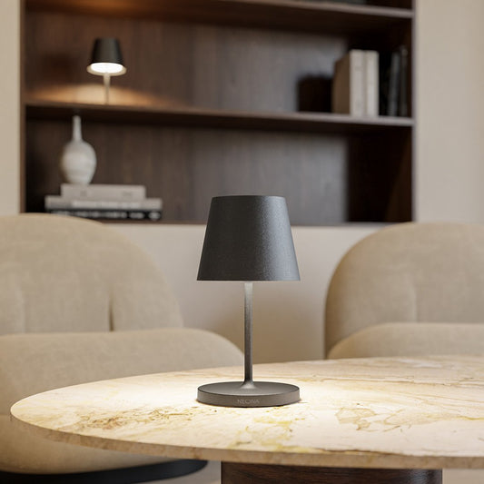ÉclatLumineux - Lampe de Table LED Élégante avec Brillance Durable