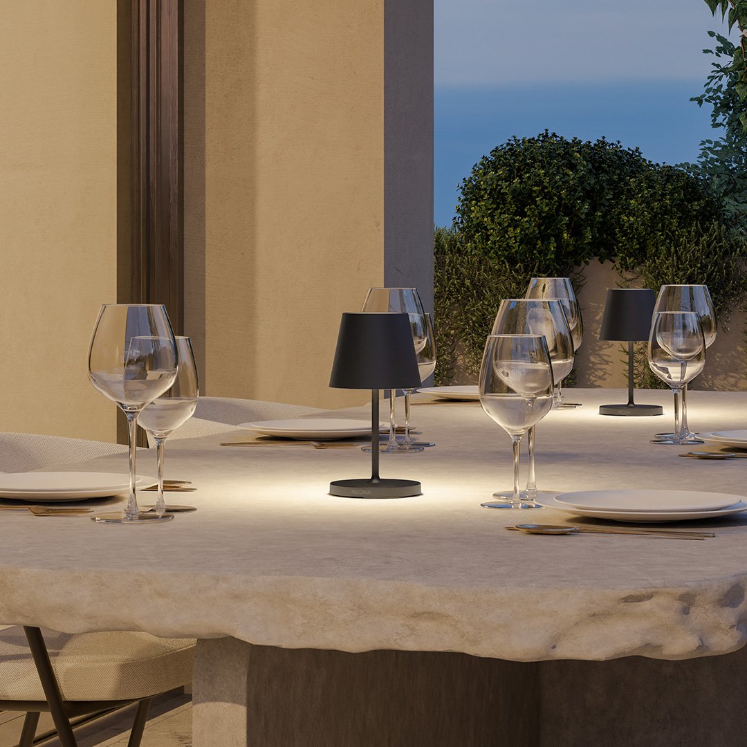 ÉclatLumineux - Lampe de Table LED Élégante avec Brillance Durable