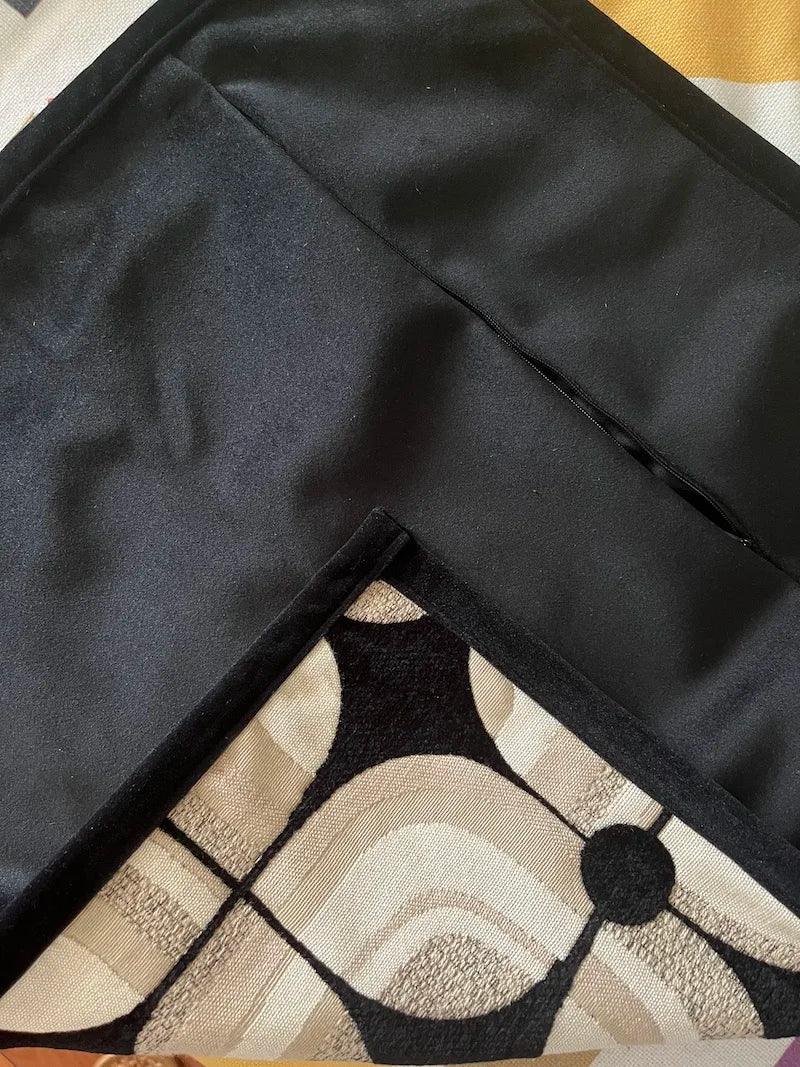 Coussin noir kaki beige motif géométrique │ Housse de coussin décoratif moderne nordique