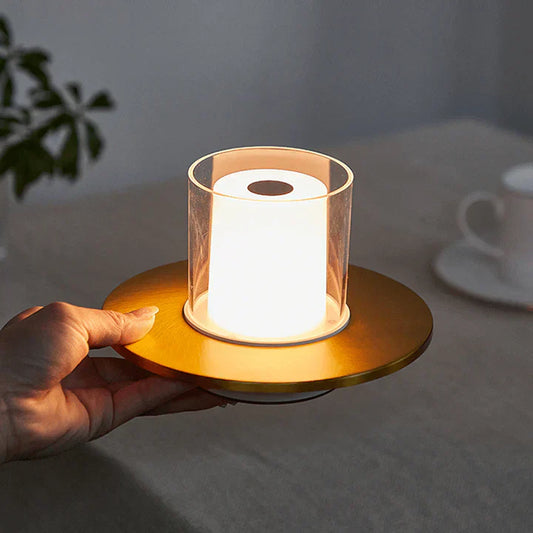LumiÉlégance – Lampe LED à induction moderne