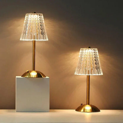 Alise - Lampe de table rechargeable en cristal doré