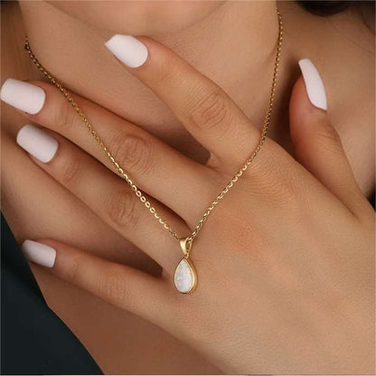 Eloise 18K Opale Naturelle Goutte Pendentif Collier - Une Élégance Envoûtante