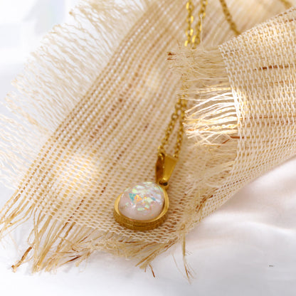 Eloise 18K Opale Naturelle Goutte Pendentif Collier - Une Élégance Envoûtante