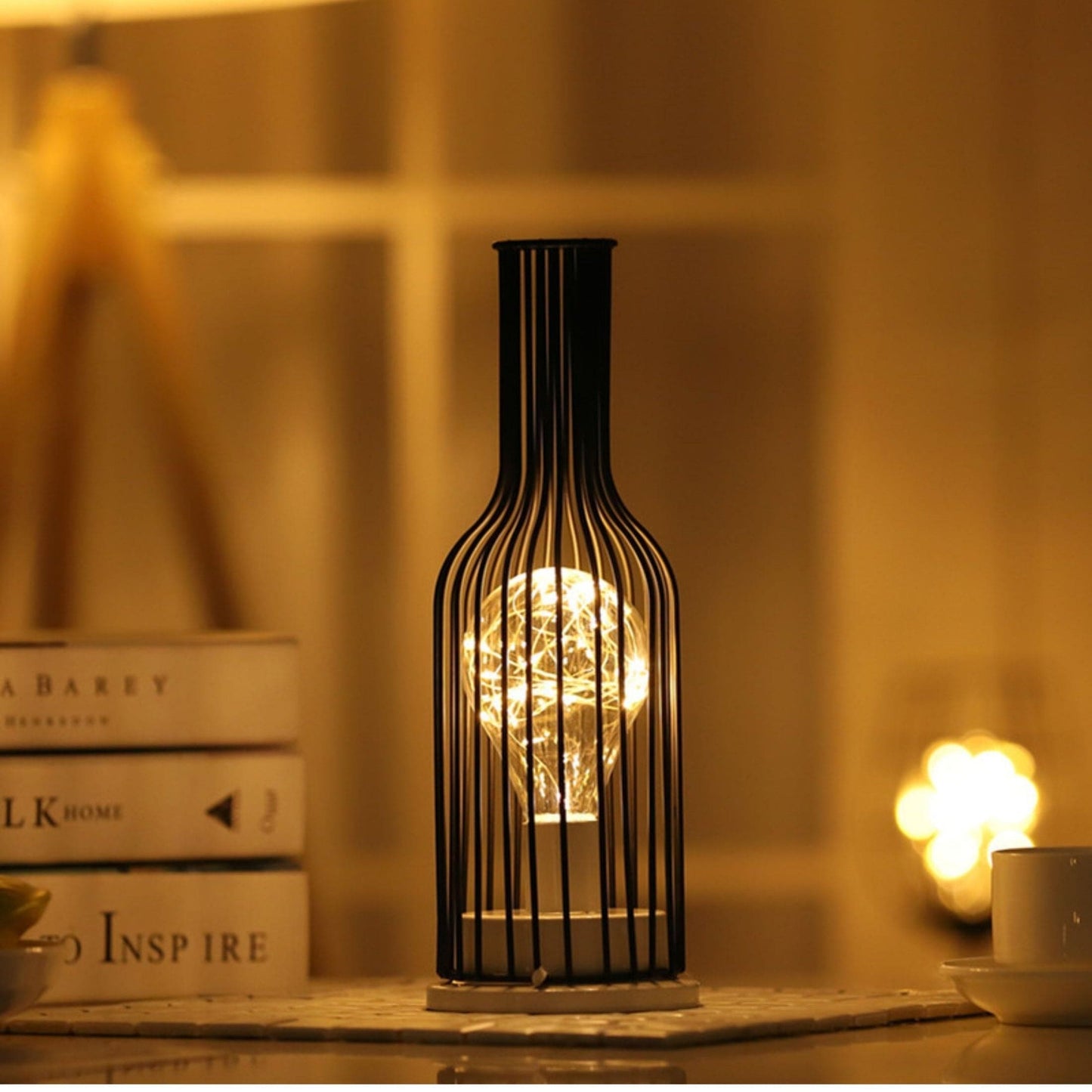 Floroux - Lampe de table Sleek Noir avec finition luxueuse