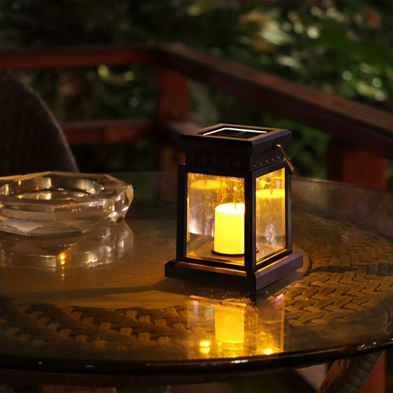 Floroux | Lampe de jardin solaire rétro et élégante