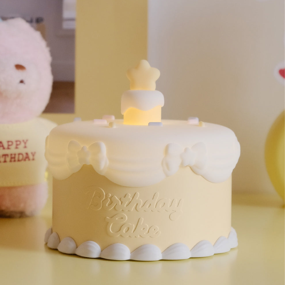 Lampe de nuit LED gâteau d'anniversaire en silicone squishy - Cadeau parfait pour les enfants et les filles