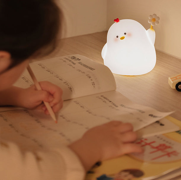 Charmante lampe de nuit en forme de poulet LED en silicone souple Meilleur cadeau pour bébé et fille