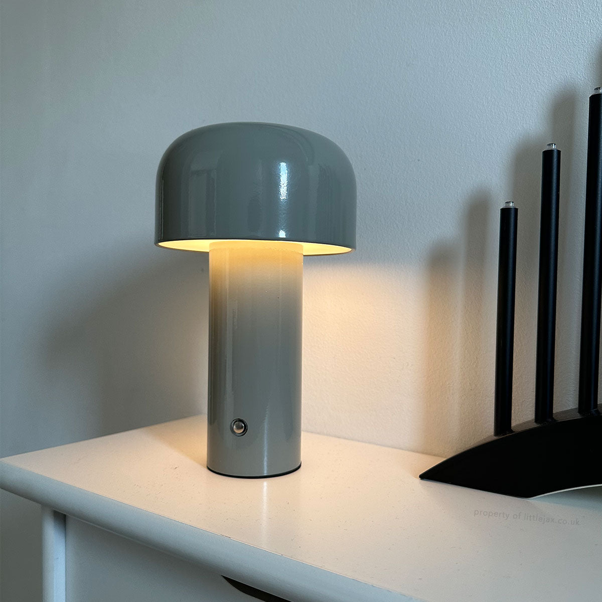 Élégante, moderne, lampe champignon sans fil