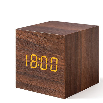 WoodTime Horloge – Réveil en Bois Élégant avec Affichage LED