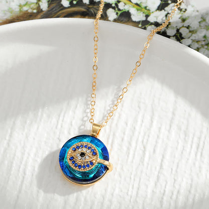 Toujours Protégé : Collier Œil Malin pour Votre Sécurité