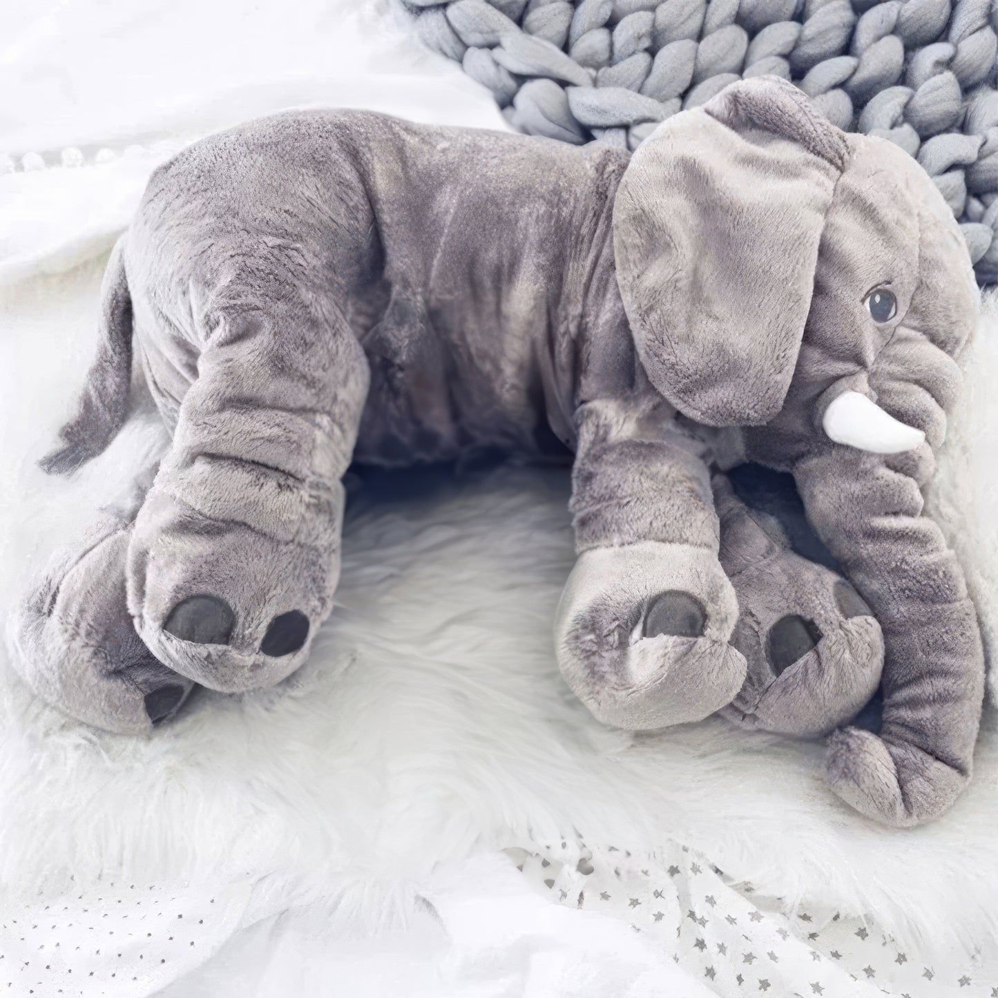 Coussin câlin bébé éléphant