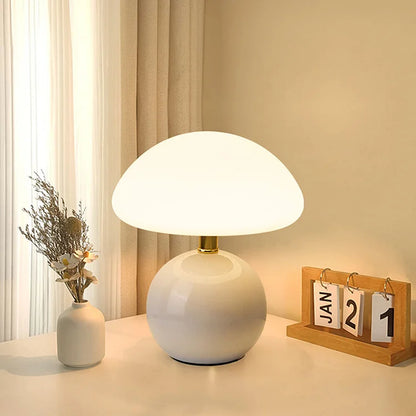 Floroux - Élégante lampe champignon française pour un éclat cosy et artistique