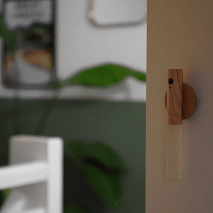 Floroux LED night light with motion sensor | Rechargeable | Magnetic mounting