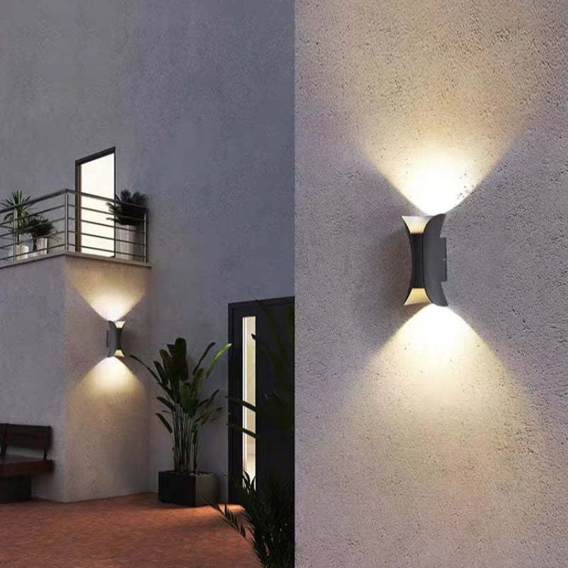 Lampe murale extérieure LED moderne - LumiEdge