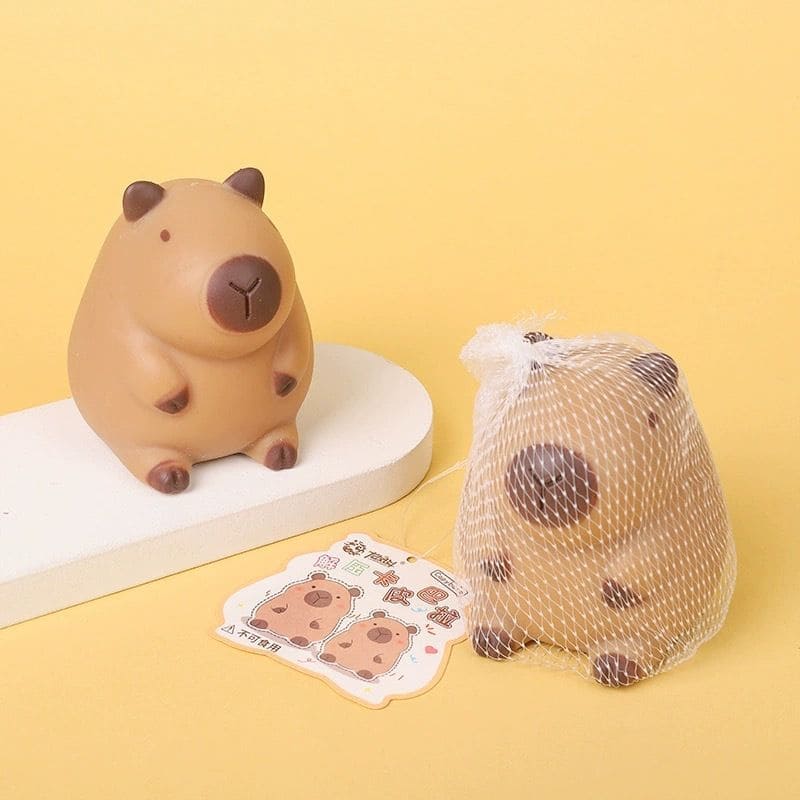 Doll de capybara mignon jouet de soulagement du stress à rebond lent jouet en plastique doux