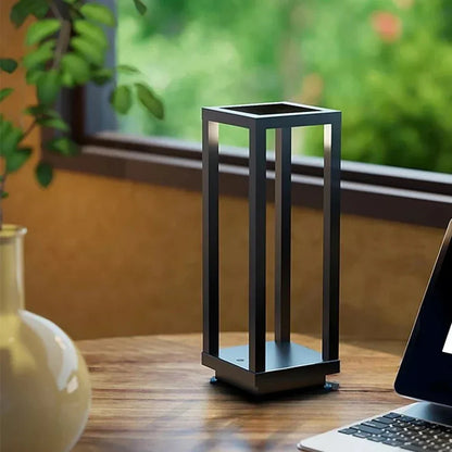 Floroux de Table Lumora - Élégance sans câble et praticité