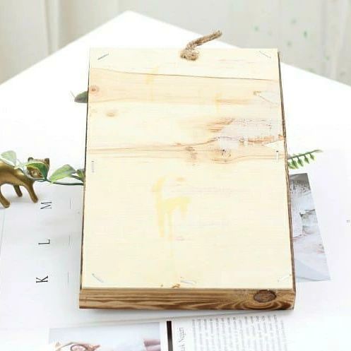 Fleurs avec cadre en bois