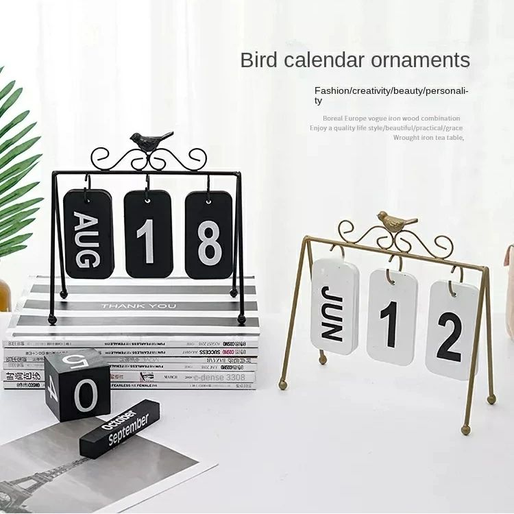 Calendrier de bureau en fer simple de l'année
