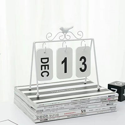 Calendrier de bureau en fer simple de l'année