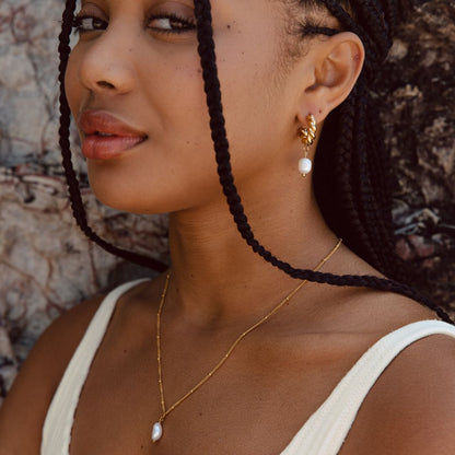 Collier Pendentif Élégant en Perles Baroques - Anisa