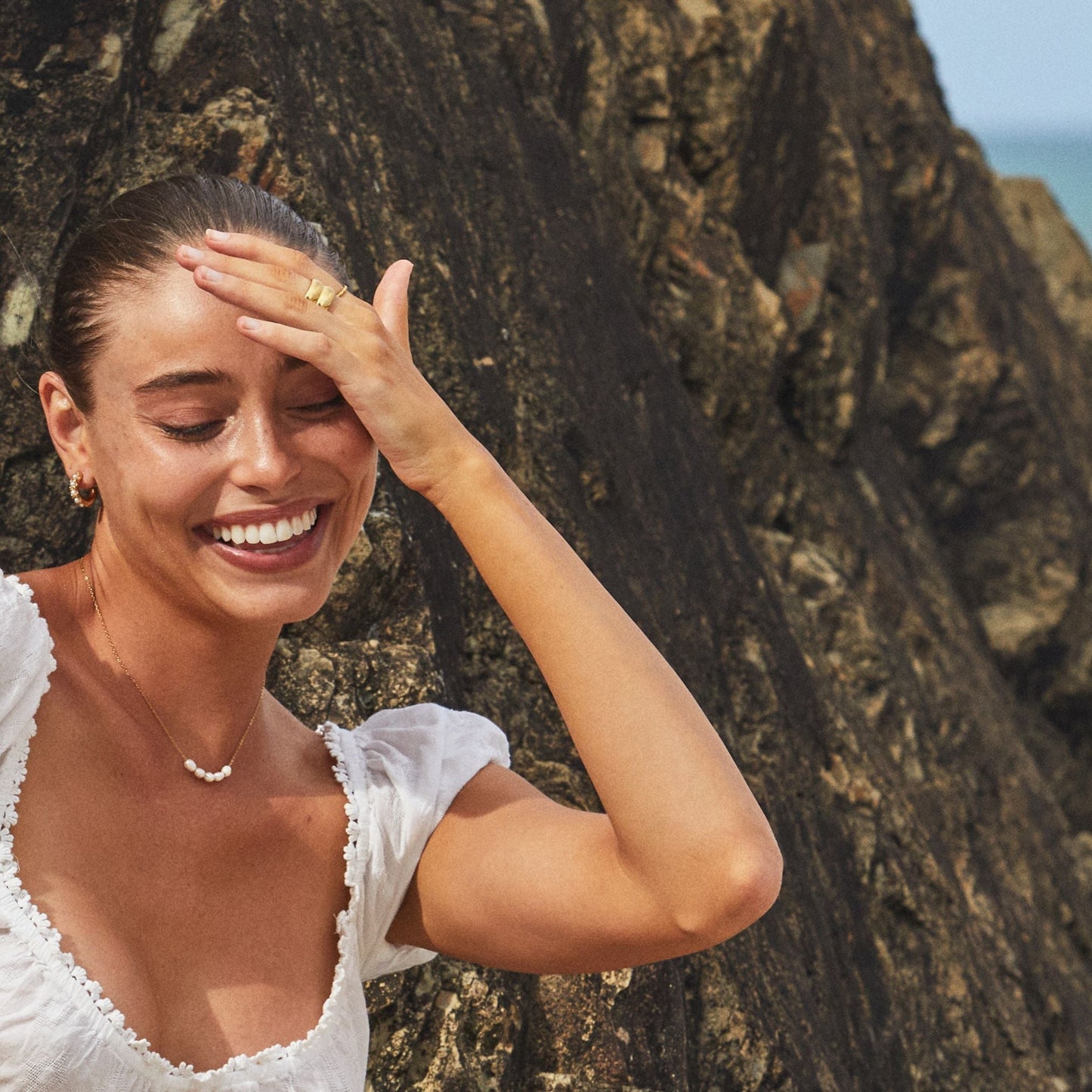 Collier Élégant Celina avec Perles de Cultura Luxueuses