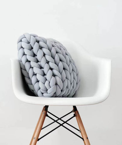 Coussin en tricot épais