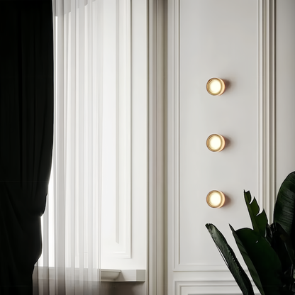 Applique murale Flur : Éclairez avec style et grâce