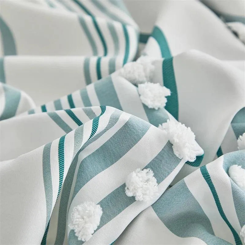 Ensemble de lit en fourrure coupée rayé de haute qualité │ Couette moderne Boho avec housse de couette et taie d'oreiller à pompons