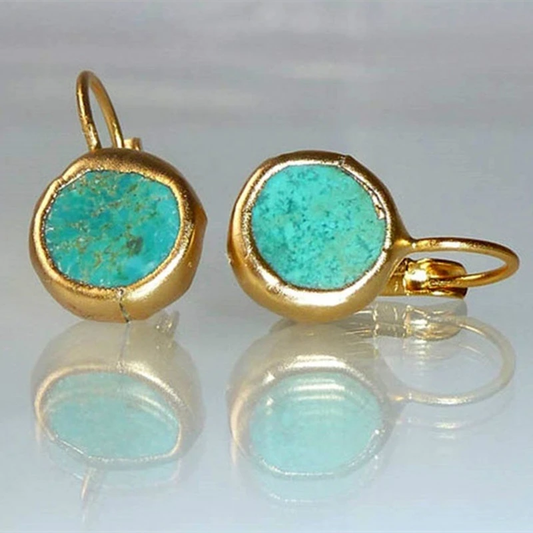 Boucles d'oreilles dorées élégantes avec turquoise éclatant - Collection Sofia