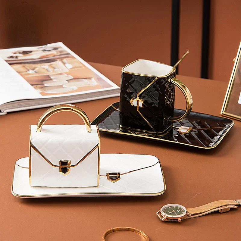 Tasse à dessert en céramique inspirée du sac à main Gilded Elegance