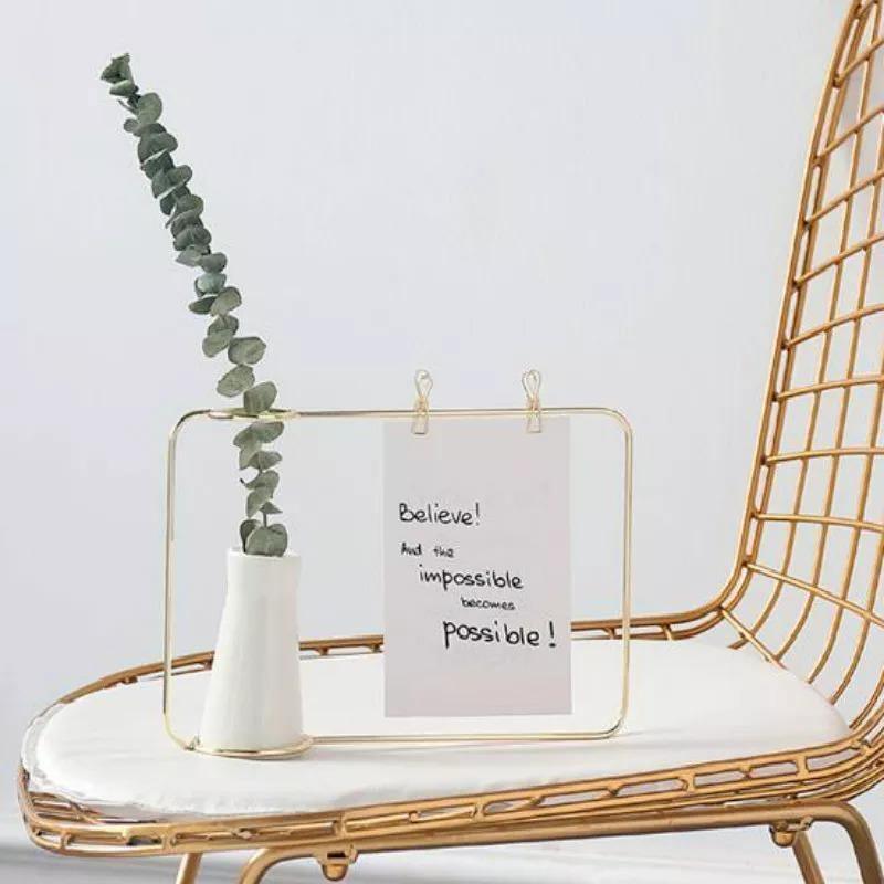 Floroux - Metal photo frame with ceramic vase and clips | Decorative photo display | Modern interior decoration