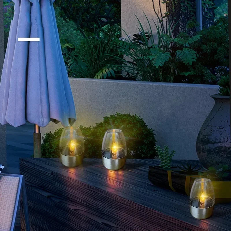 CandelaSoleil – Élégante Lanterne Solaire pour Jardin et Terrasse