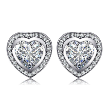 Celestia Boucles d'oreilles en forme de cœur avec zirconium argenté - Un accessoire enchanteur