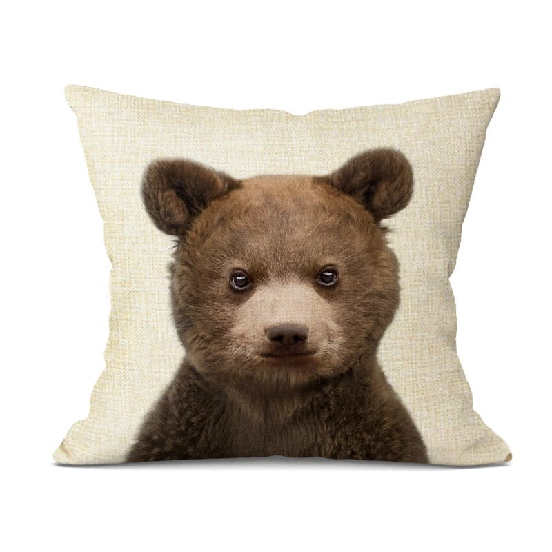 Coussin avec des animaux mignons – Accessoire ludique et élégant pour tout intérieur