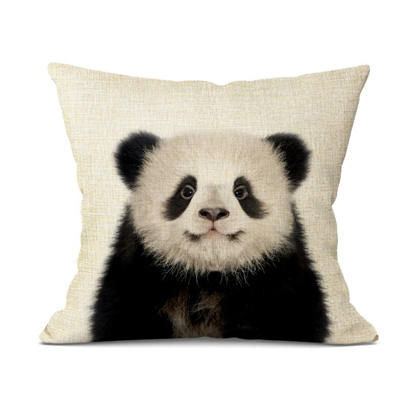 Coussin avec des animaux mignons – Accessoire ludique et élégant pour tout intérieur