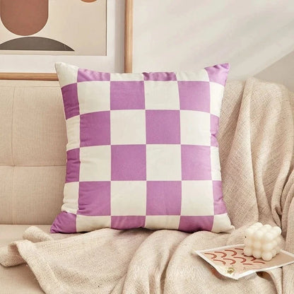 Coussin à carreaux élégant – Must-Have tendance pour un intérieur de luxe