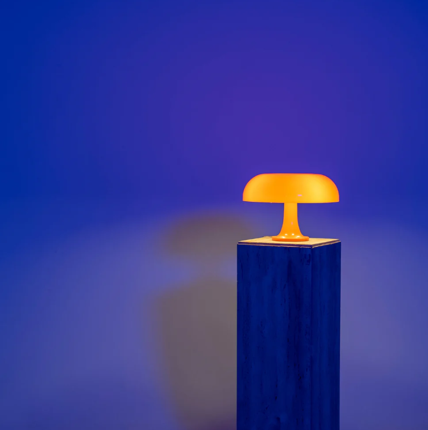 Floroux de Table Champignon - Éclairage moderne au design minimaliste et LED rechargeable