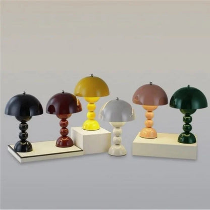 LumiFleur – Lampe de table portable et élégante