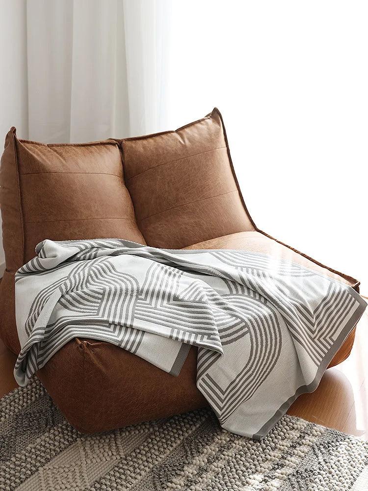 Couverture réversible en tricot géométrique du nord │ Couverture luxueuse