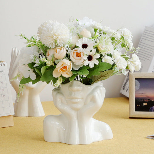 Vase en céramique figure de fille blanche Floroux