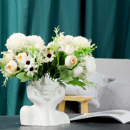 Vase Floroux en céramique figurine fille blanche