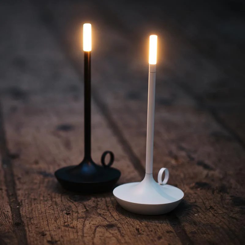 Lanterne sans fil élégante à intensité réglable - Batterie de 16 heures, rechargeable par USB Décor maison
