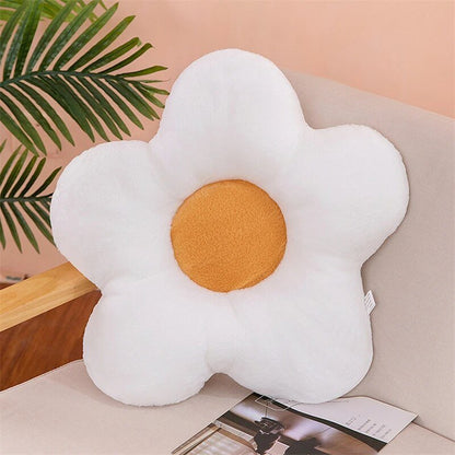 Coussin en peluche doux en forme de fleur